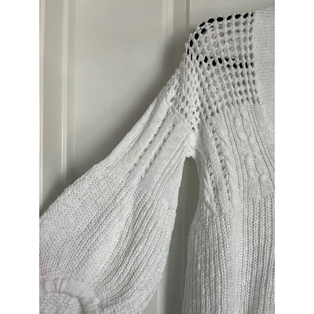 Sweater - Picture 4 of 4